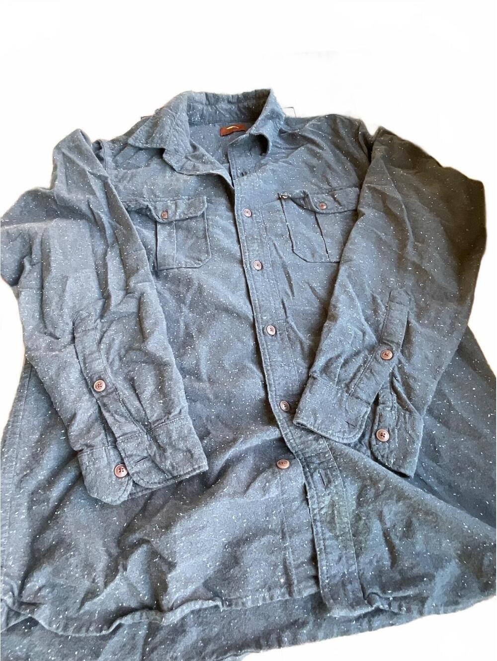 Dark gray long sleeve button front shirt jacket